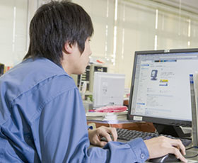 先輩社員イメージ